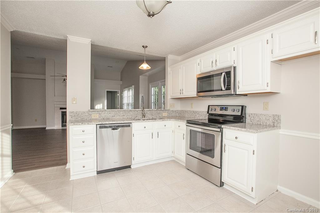 7712 Trotter Road Charlotte, NC 28216 - Photo 7 of 17 Gallery Image 7