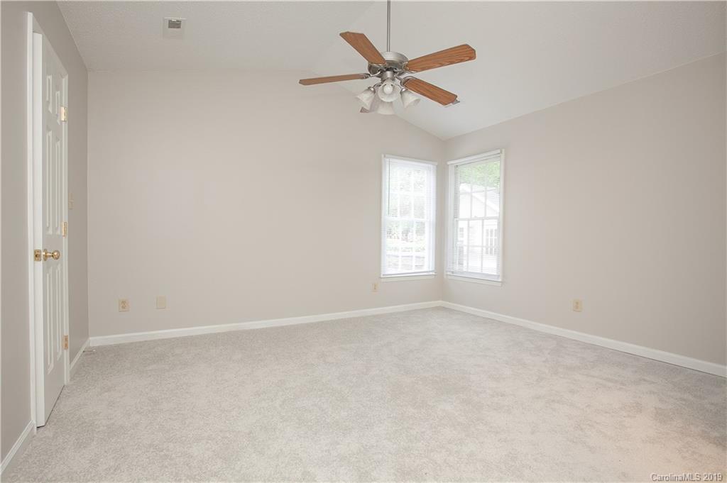 7712 Trotter Road Charlotte, NC 28216 - Photo 9 of 17 Gallery Image 9