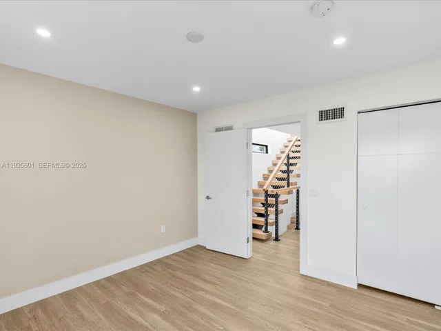 $6,000 | 1134 71st Street, Unit 3, Miami Beach, FL 33141