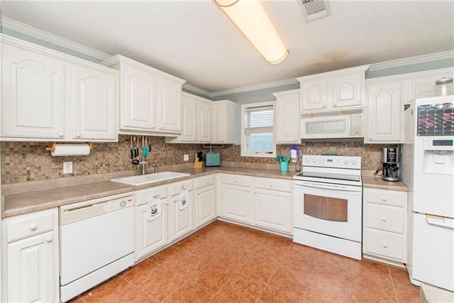 26340 Indian Run Road Springfield, LA 70462 - Photo 12 of 27