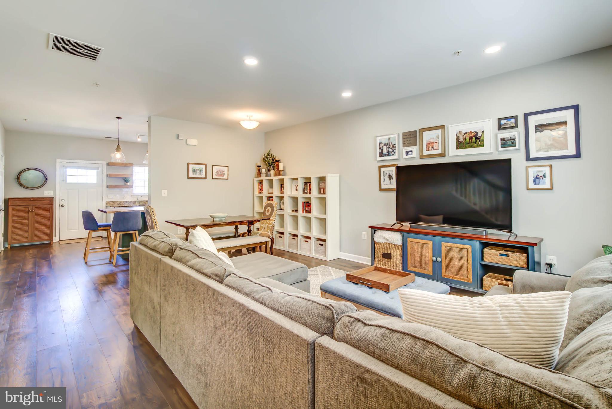 3147 Stanton Road Southeast Washington, DC 20020 - Photo 3 of 22 Gallery Image 3