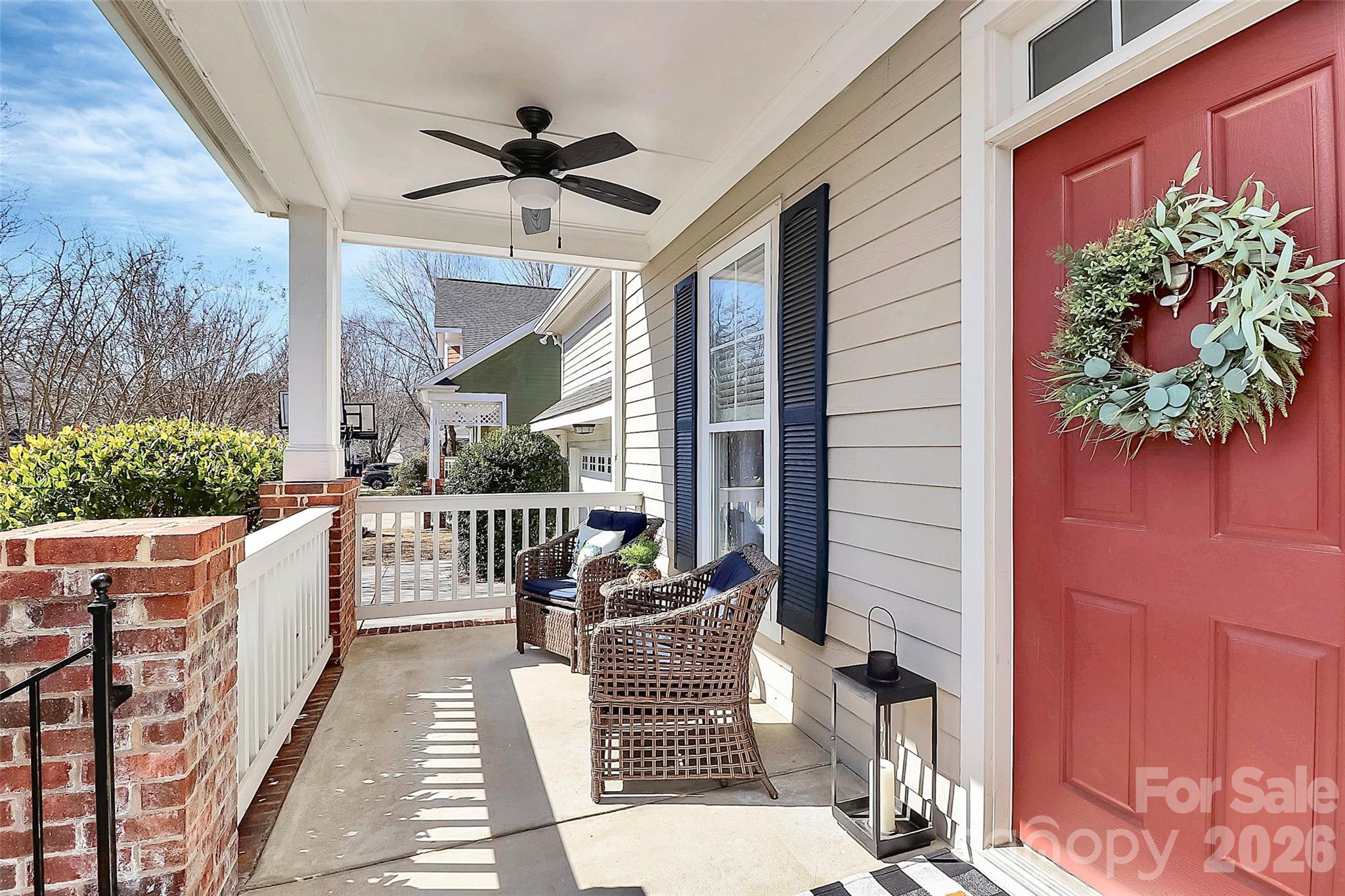 366 Shoreline Parkway Tega Cay, SC 29708 - Photo 3 of 37