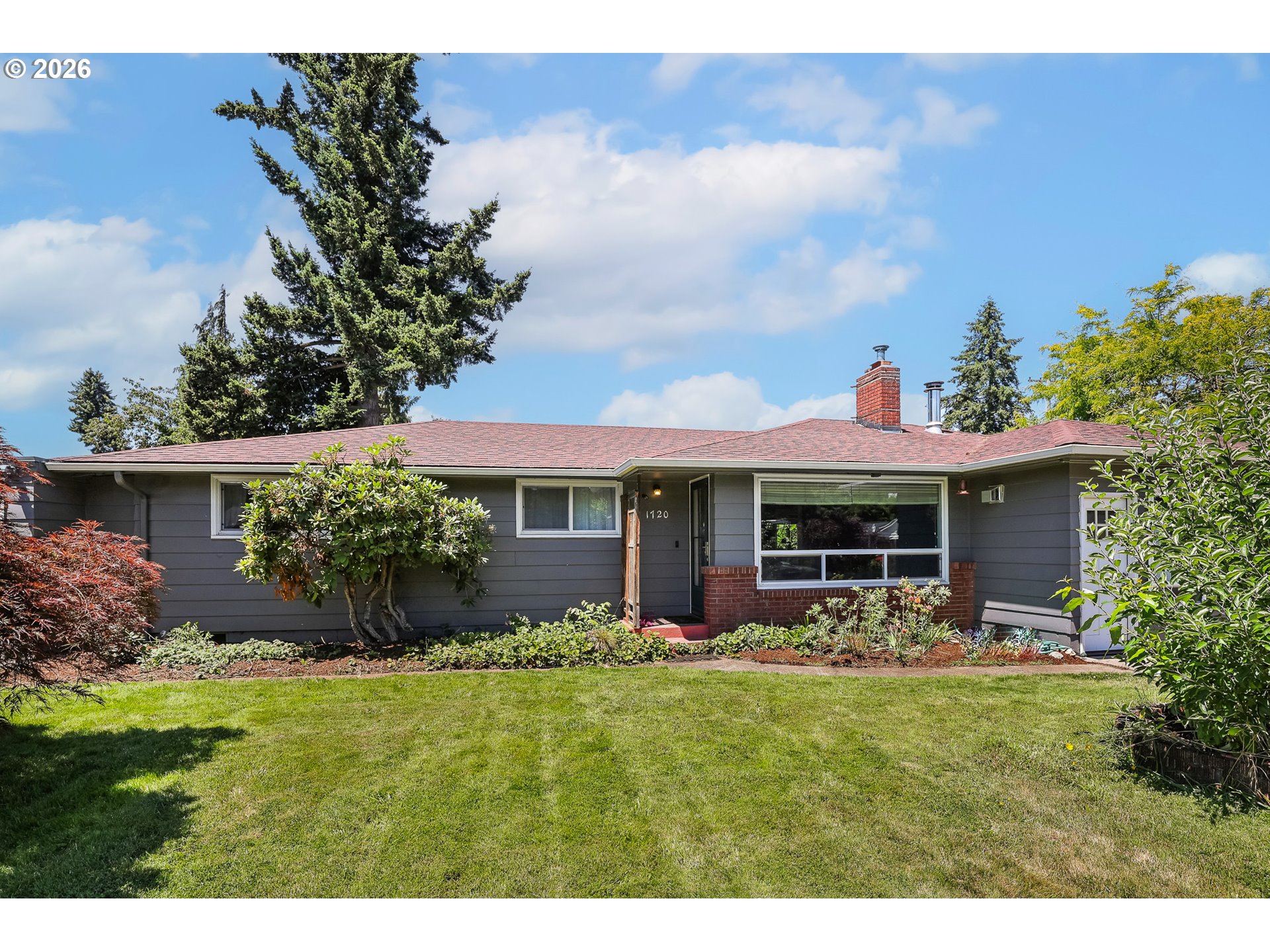 1720 Grove Street Eugene, OR 97404 - Photo 1 of 29