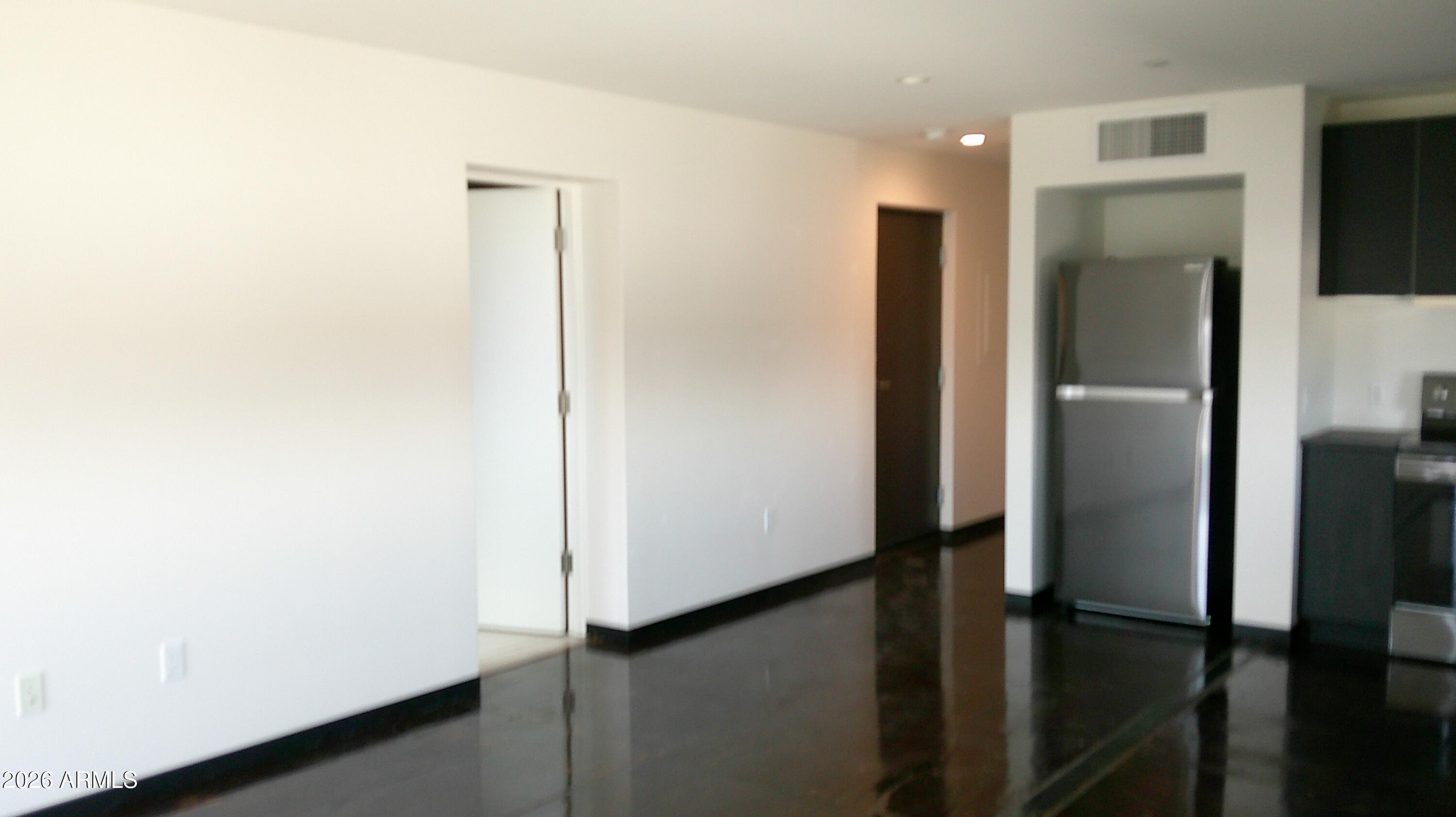 1436 South Terrace Road, Unit 302 Tempe, AZ 85281 - Photo 14 of 22 302 10