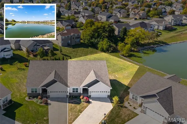 $438,800 | 828 Applewood Creek Drive, Fairview Heights, IL 62208