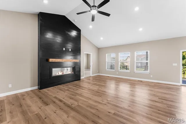 $438,800 | 828 Applewood Creek Drive, Fairview Heights, IL 62208