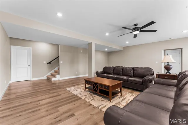 $438,800 | 828 Applewood Creek Drive, Fairview Heights, IL 62208