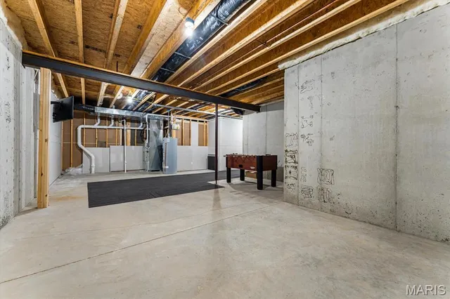 $438,800 | 828 Applewood Creek Drive, Fairview Heights, IL 62208