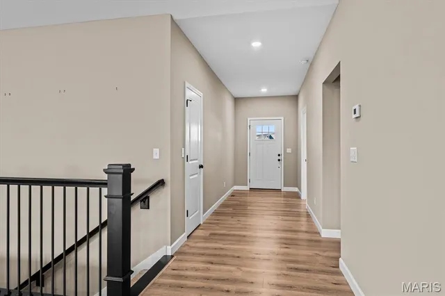 $438,800 | 828 Applewood Creek Drive, Fairview Heights, IL 62208