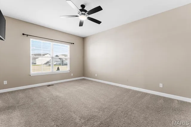 $438,800 | 828 Applewood Creek Drive, Fairview Heights, IL 62208