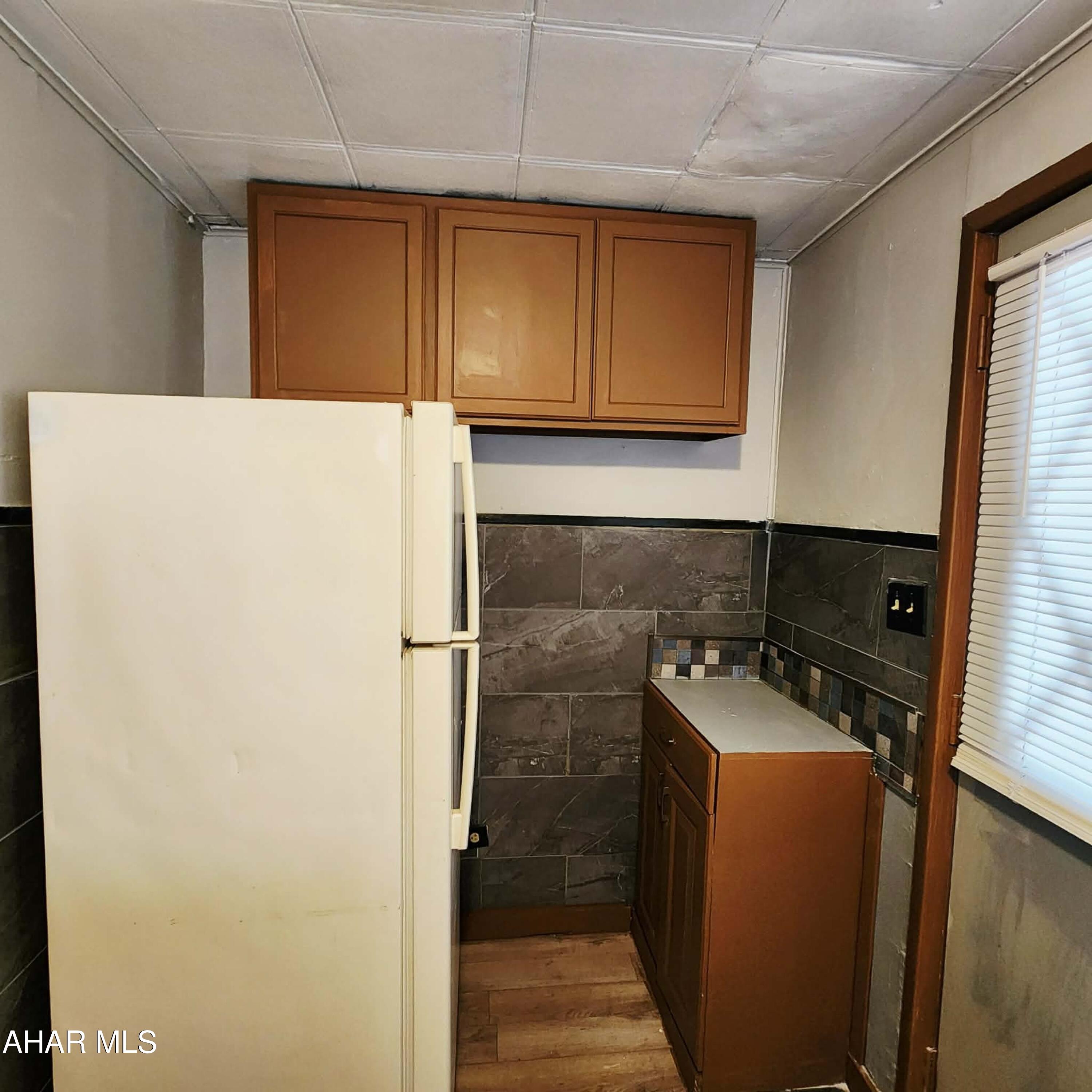 3515 Walnut Avenue Altoona, PA 16601 - Photo 6 of 17