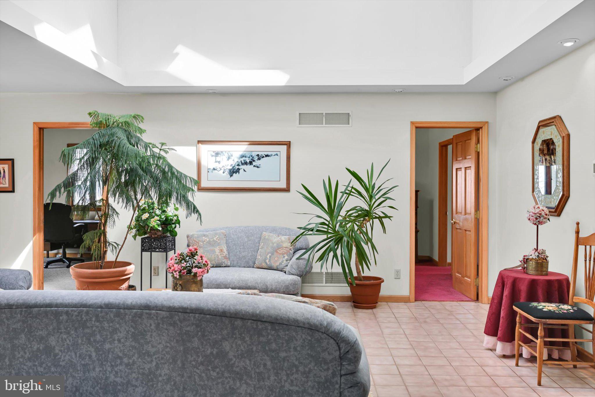 418 Mountainside Road Temple, PA 19560 - Photo 13 of 37