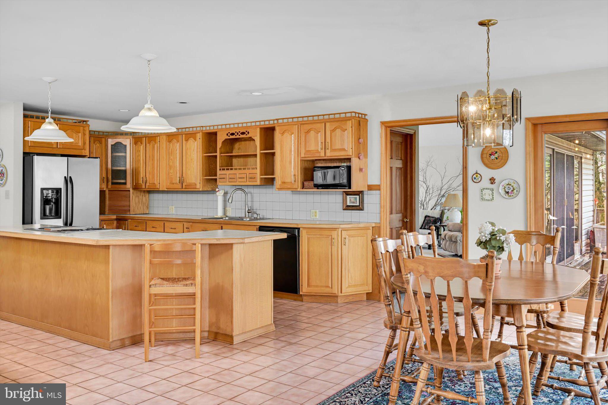 418 Mountainside Road Temple, PA 19560 - Photo 14 of 37