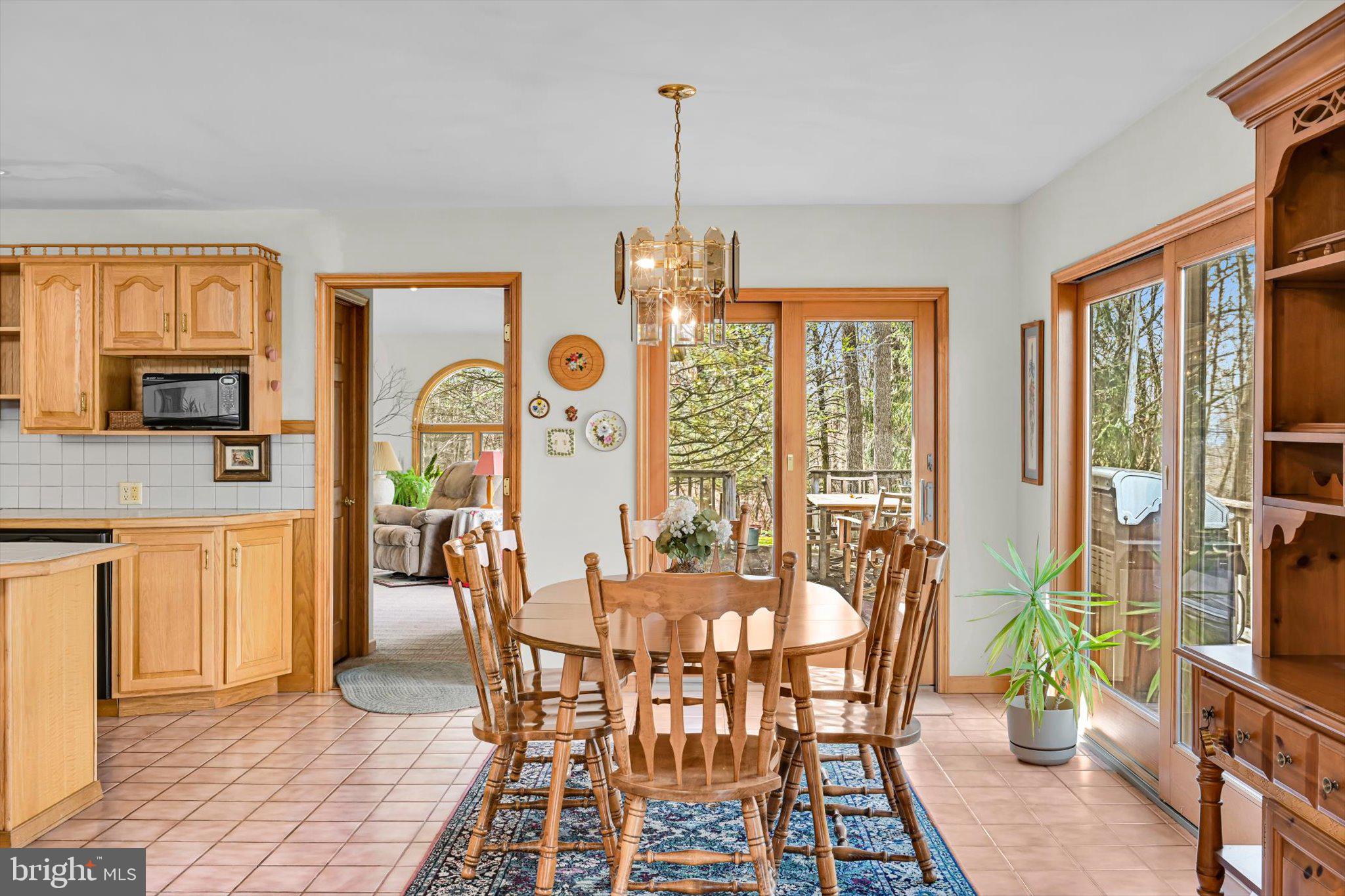 418 Mountainside Road Temple, PA 19560 - Photo 18 of 37