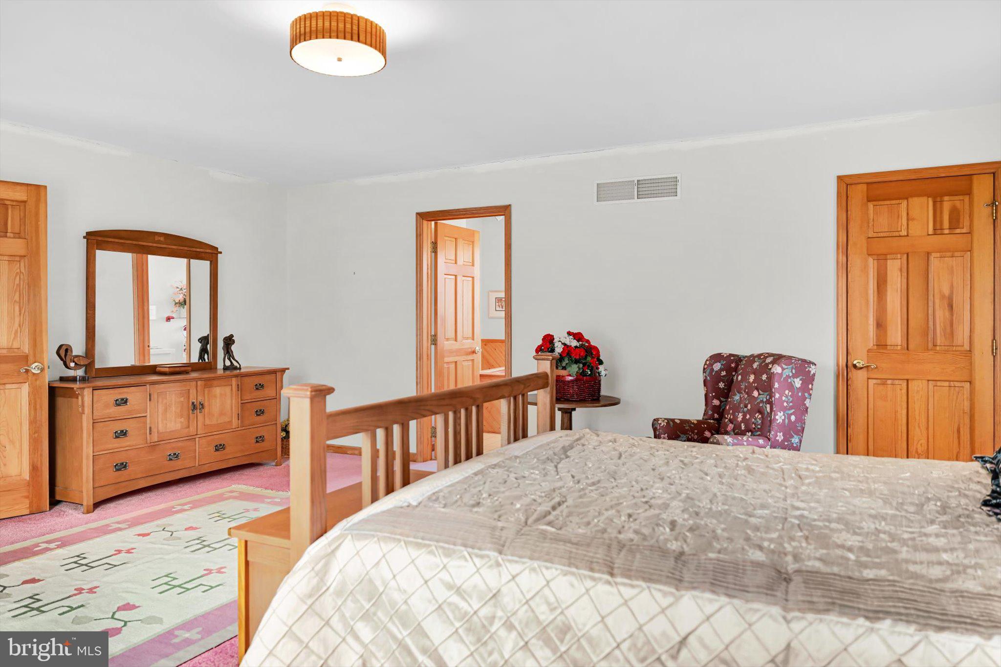 418 Mountainside Road Temple, PA 19560 - Photo 23 of 37