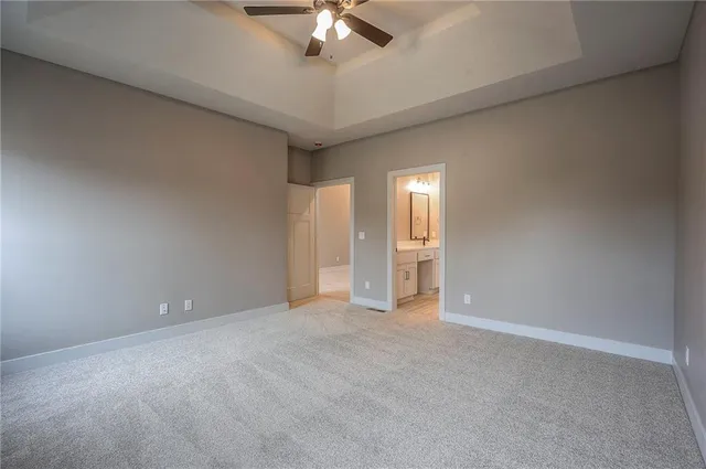 $444,900 | 22609 Cole Court, Peculiar, MO 64078