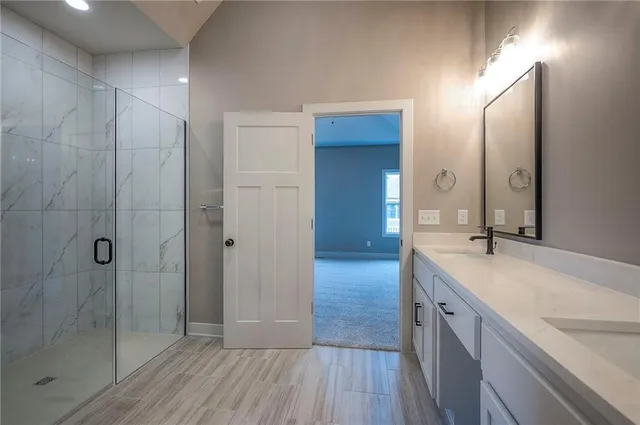 $444,900 | 22609 Cole Court, Peculiar, MO 64078