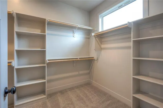 $444,900 | 22609 Cole Court, Peculiar, MO 64078