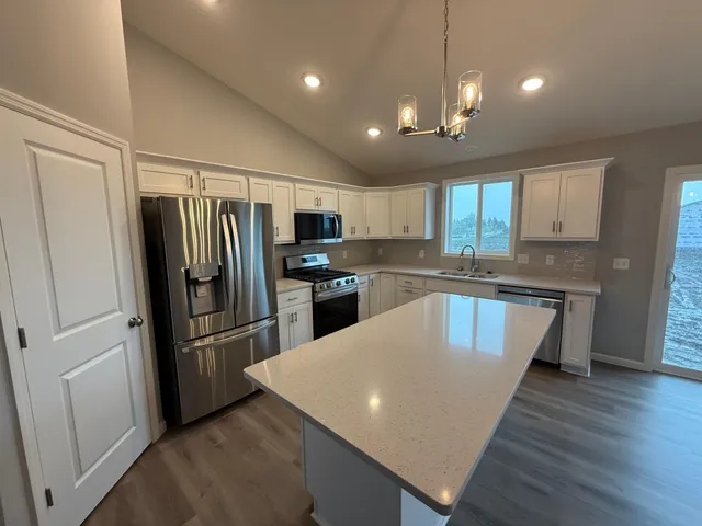 $469,900 | 2826 Ivory Avenue Northeast, St. Michael, MN 55376