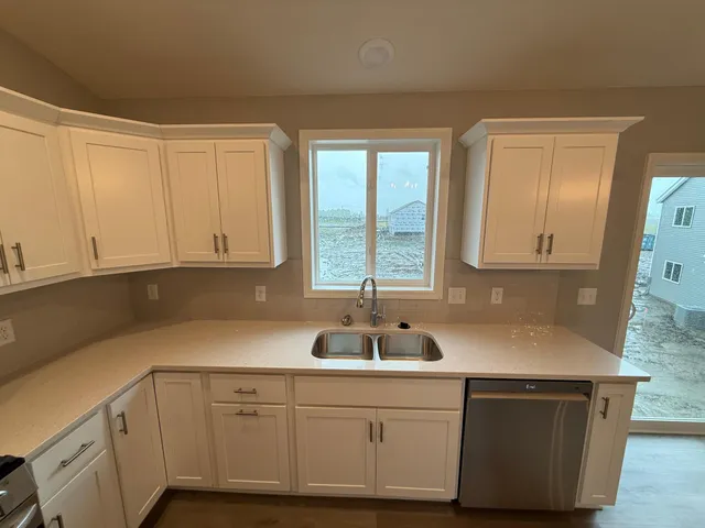 $469,900 | 2826 Ivory Avenue Northeast, St. Michael, MN 55376