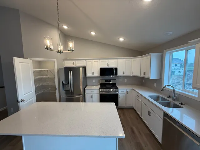 $469,900 | 2826 Ivory Avenue Northeast, St. Michael, MN 55376