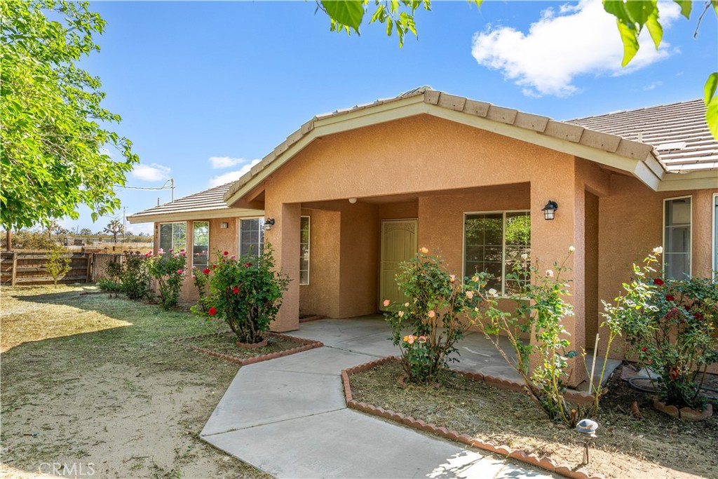 11670 Nevada Road Phelan, CA 92371 - Photo 18 of 36