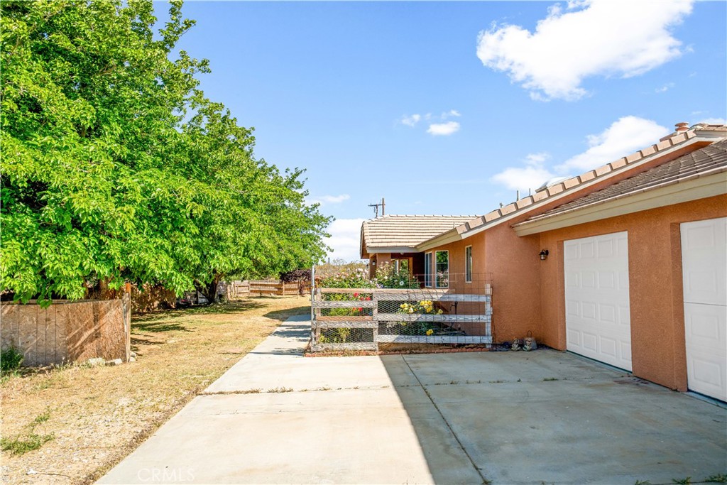 11670 Nevada Road Phelan, CA 92371 - Photo 20 of 36
