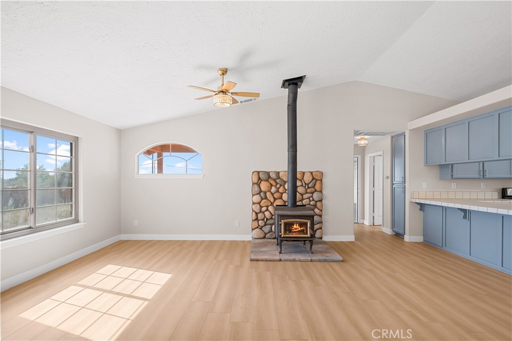 11670 Nevada Road Phelan, CA 92371 - Photo 5 of 36