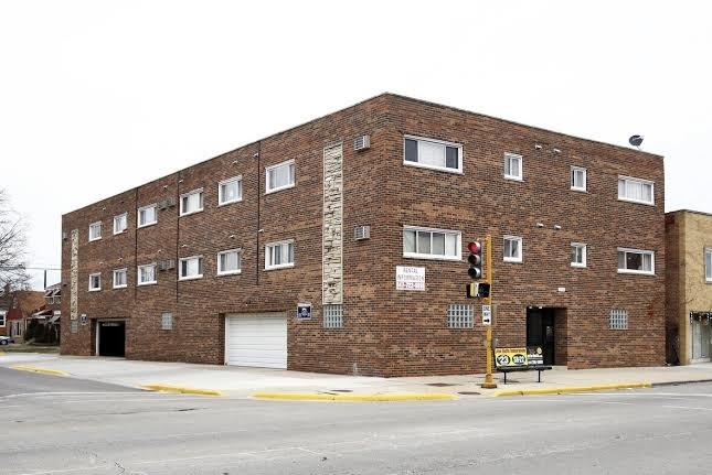 5758 35th Street, Unit 201 Cicero, IL 60804 - Photo 1 of 9 a front view of a building