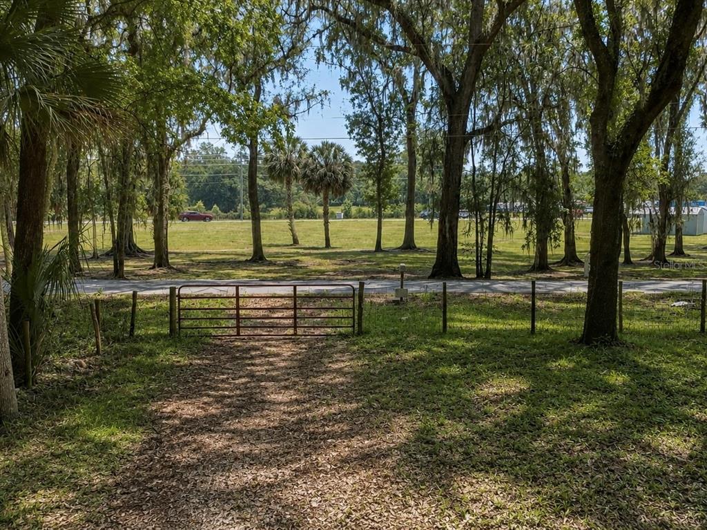 4602 Southeast 19th Avenue Ocala, FL 34480 - Photo 3 of 10