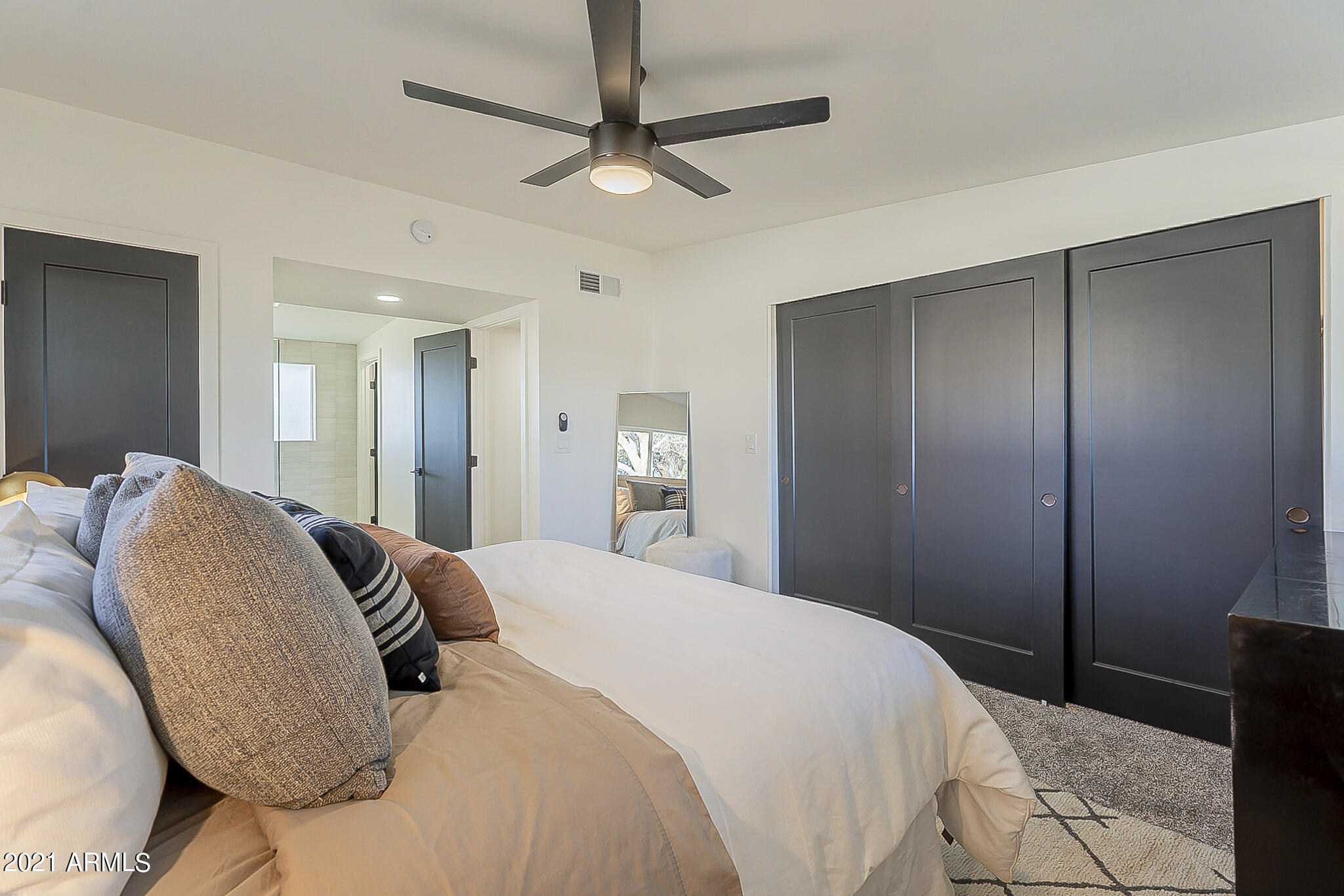 1509 East Rancho Drive Phoenix, AZ 85014 - Photo 23 of 34 Master Suite