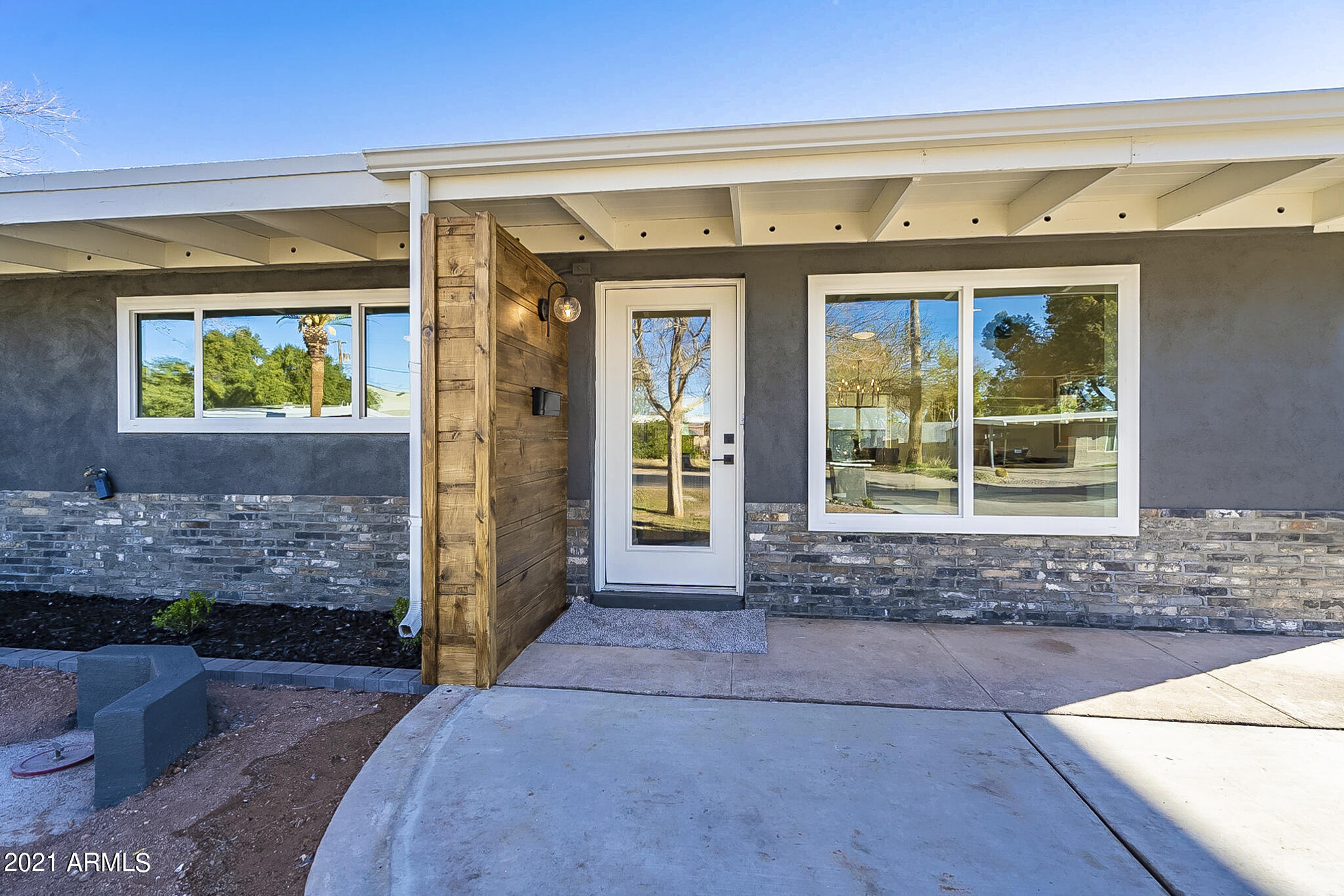 1509 East Rancho Drive Phoenix, AZ 85014 - Photo 5 of 34 Rancho-5