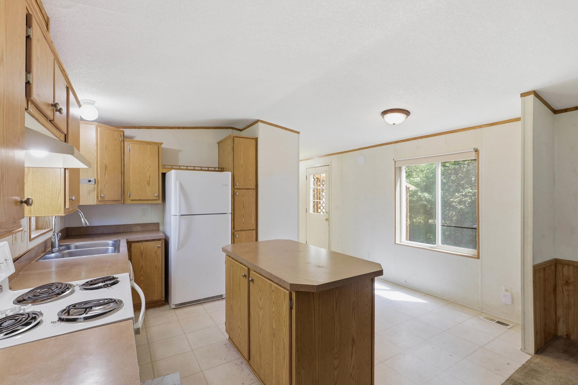 8900 South Mullen Hill Road, Unit 9 Spokane, WA 99224 - Photo 9 of 43 Gallery Image 9