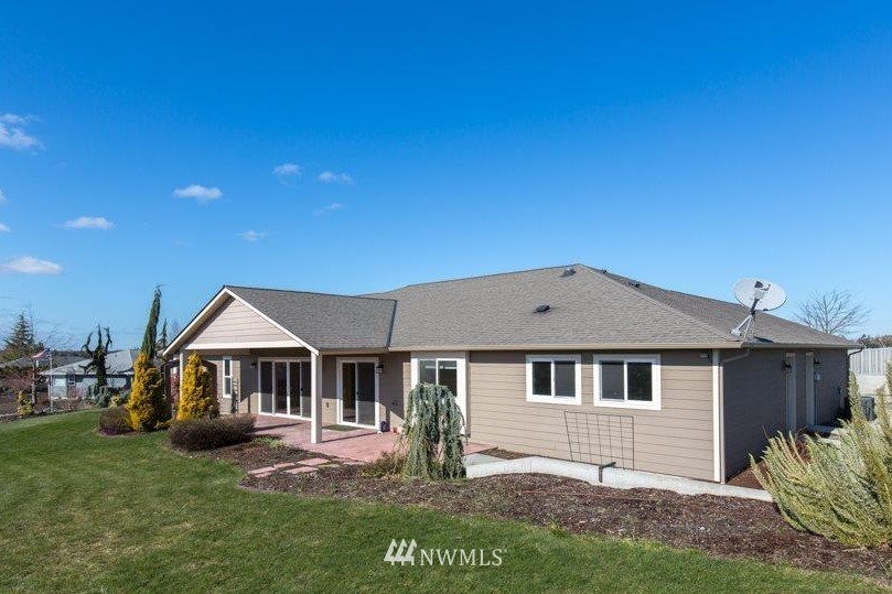 864 Oak Tree Ridge Sequim, WA 98382 - Photo 3 of 25 Gallery Image 3