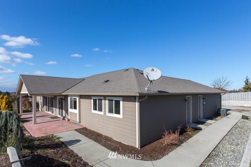 864 Oak Tree Ridge Sequim, WA 98382 - Photo 4 of 25 Gallery Image 4