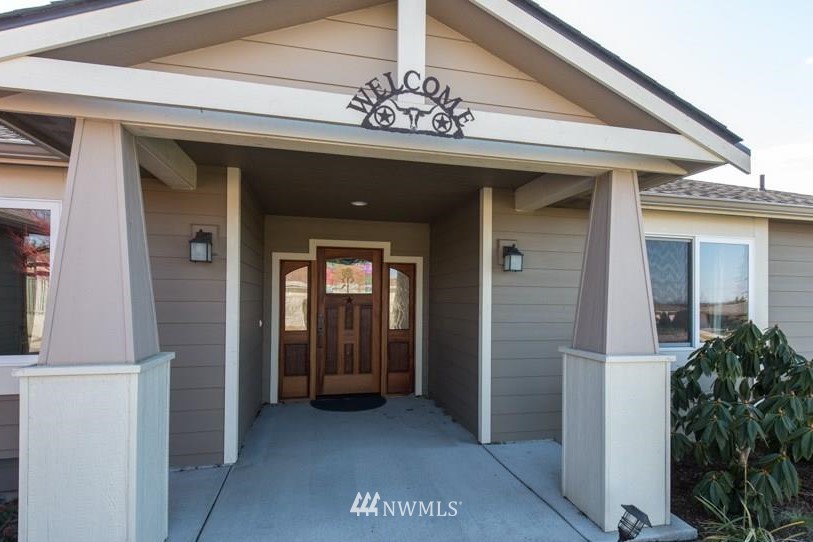 864 Oak Tree Ridge Sequim, WA 98382 - Photo 6 of 25 Gallery Image 6