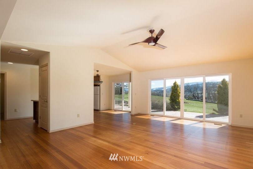 864 Oak Tree Ridge Sequim, WA 98382 - Photo 8 of 25 Gallery Image 8