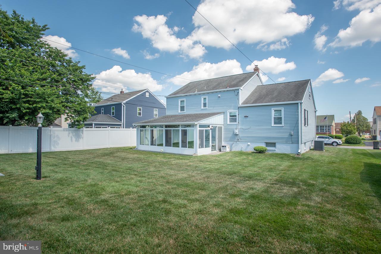 115 David Road Wilmington, DE 19804 - Photo 4 of 29 Gallery Image 4