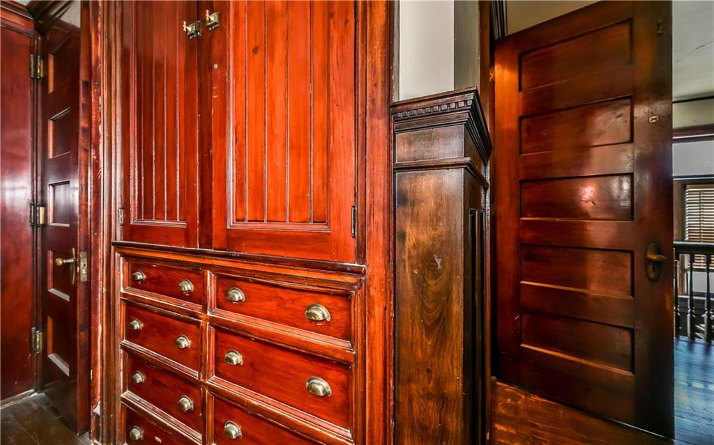6329 Darlington Road Pittsburgh, PA 15217 - Photo 15 of 25 Gallery Image 15