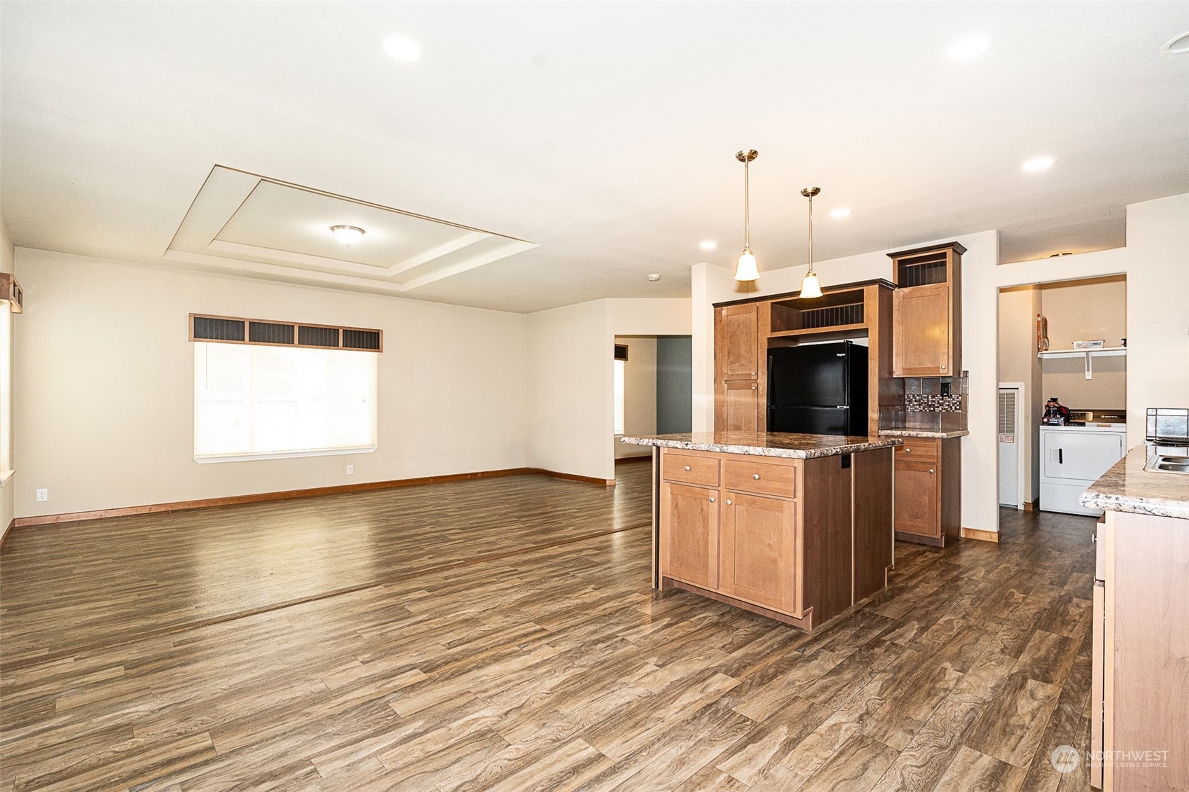 1101 South Scheuber Road, Unit 24 Centralia, WA 98531 - Photo 13 of 29 a view of kitchen with furniture wooden floor and window