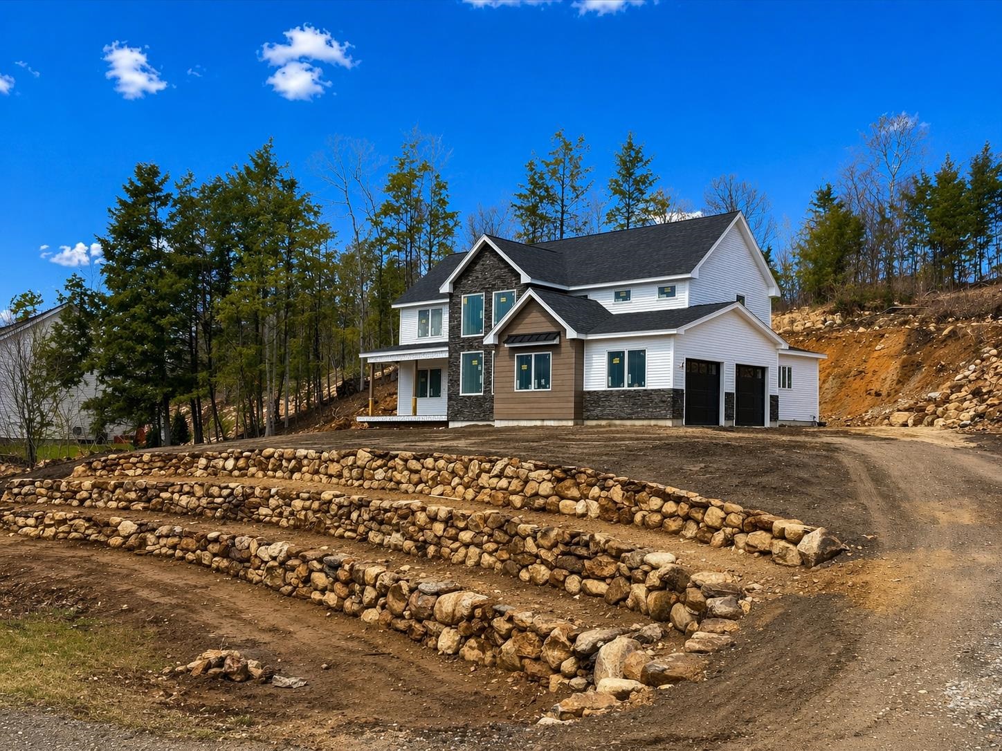 25 Indian Rock Road Bedford, NH 03110 - Photo 2 of 37