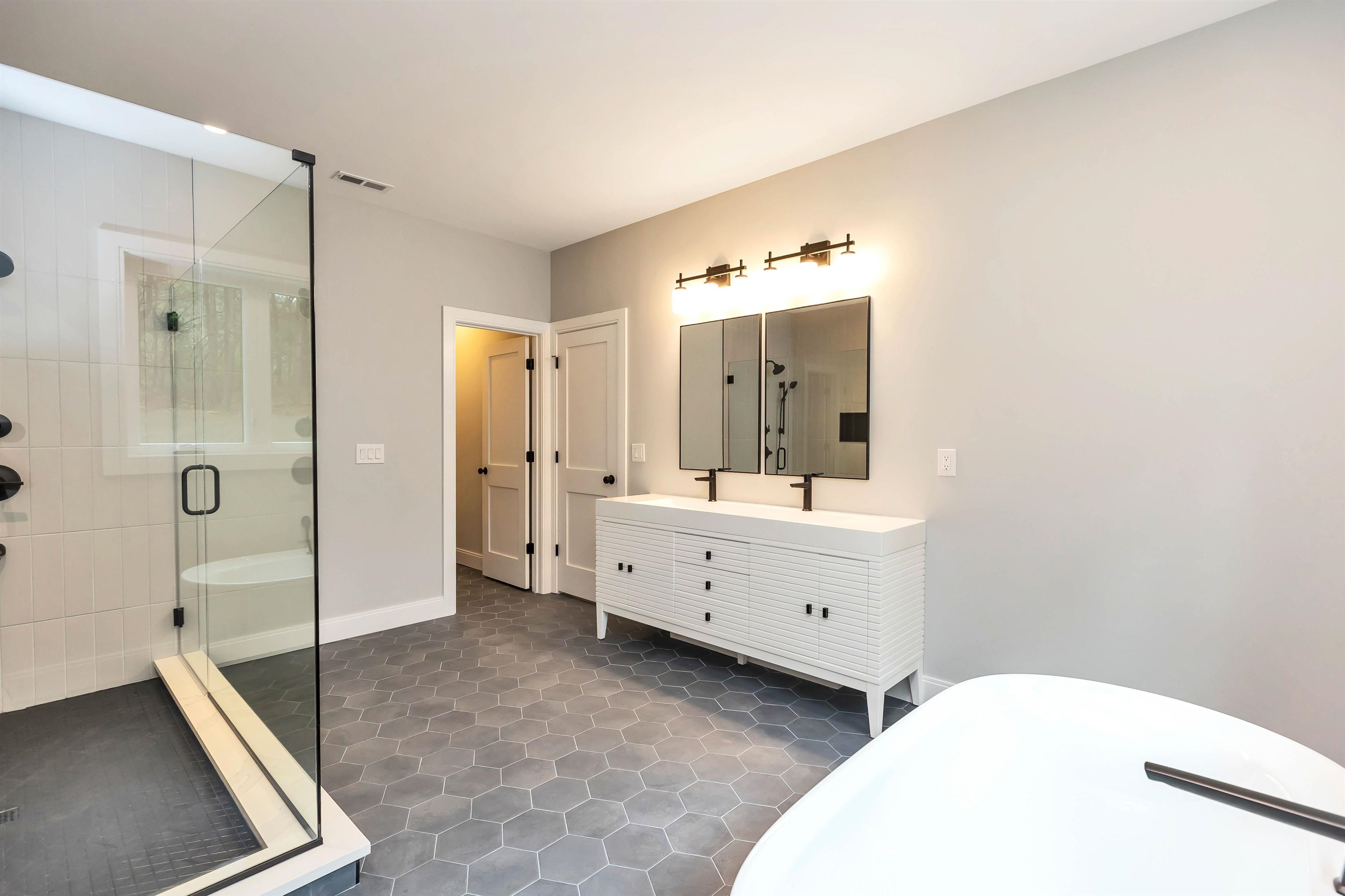 25 Indian Rock Road Bedford, NH 03110 - Photo 30 of 37