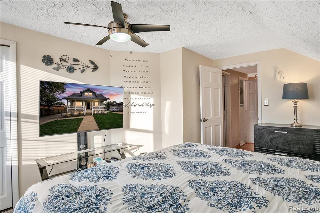17550 Common Road Roseville, MI 48066 - Photo 23 of 34 Gallery Image 23
