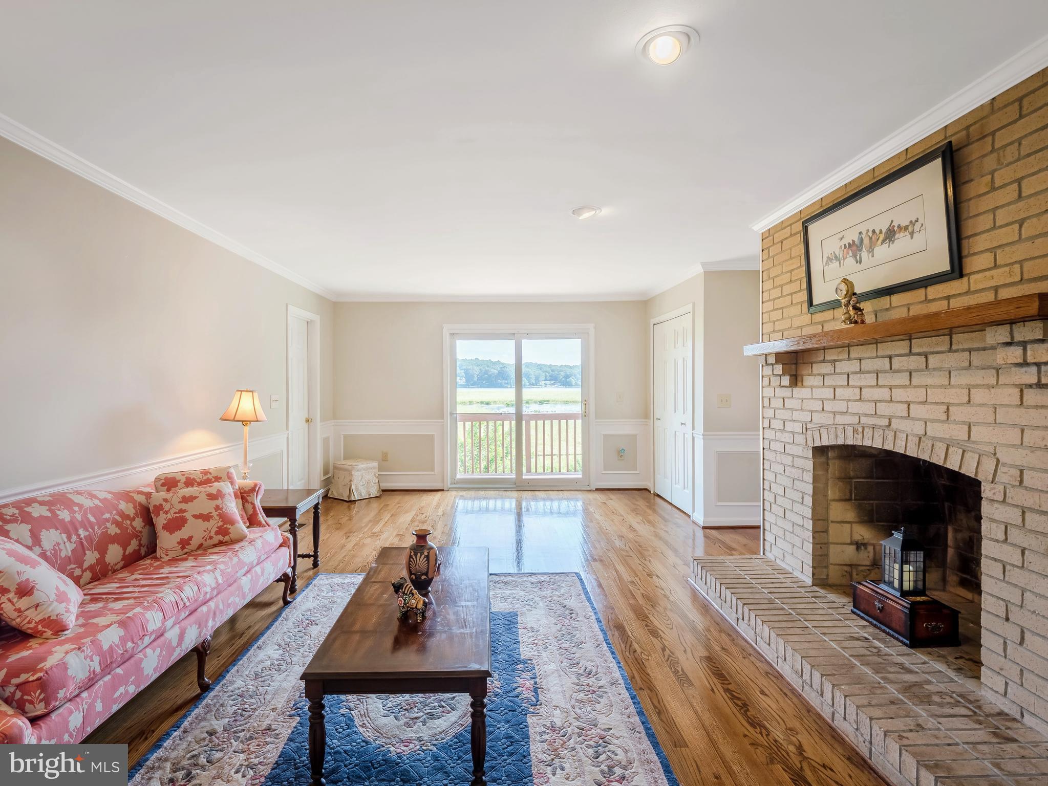 18505 Cabin Road Triangle, VA 22172 - Photo 11 of 29