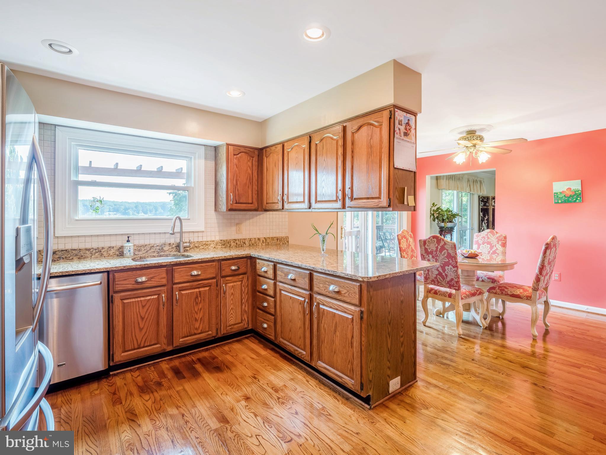 18505 Cabin Road Triangle, VA 22172 - Photo 8 of 29