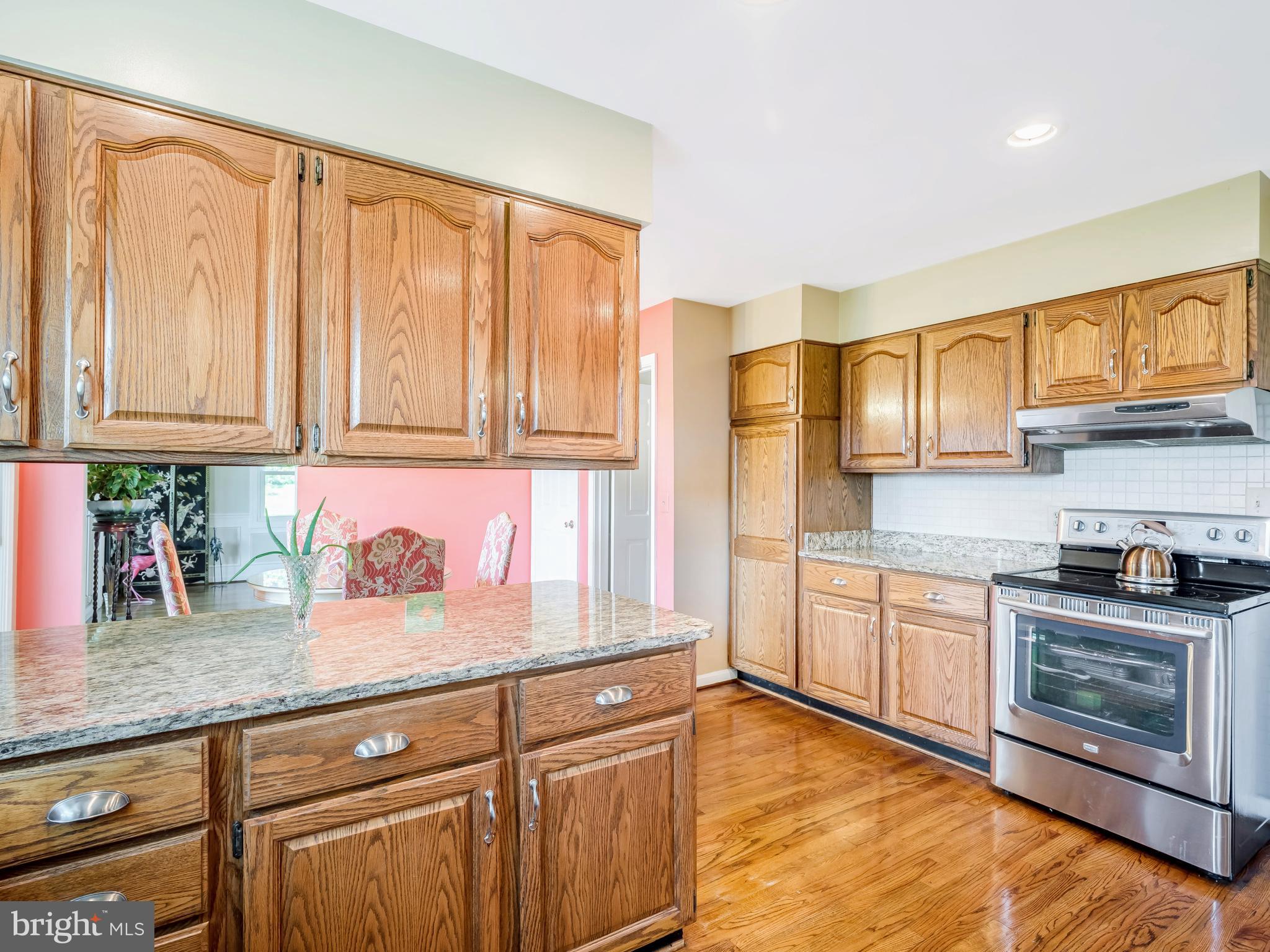 18505 Cabin Road Triangle, VA 22172 - Photo 9 of 29