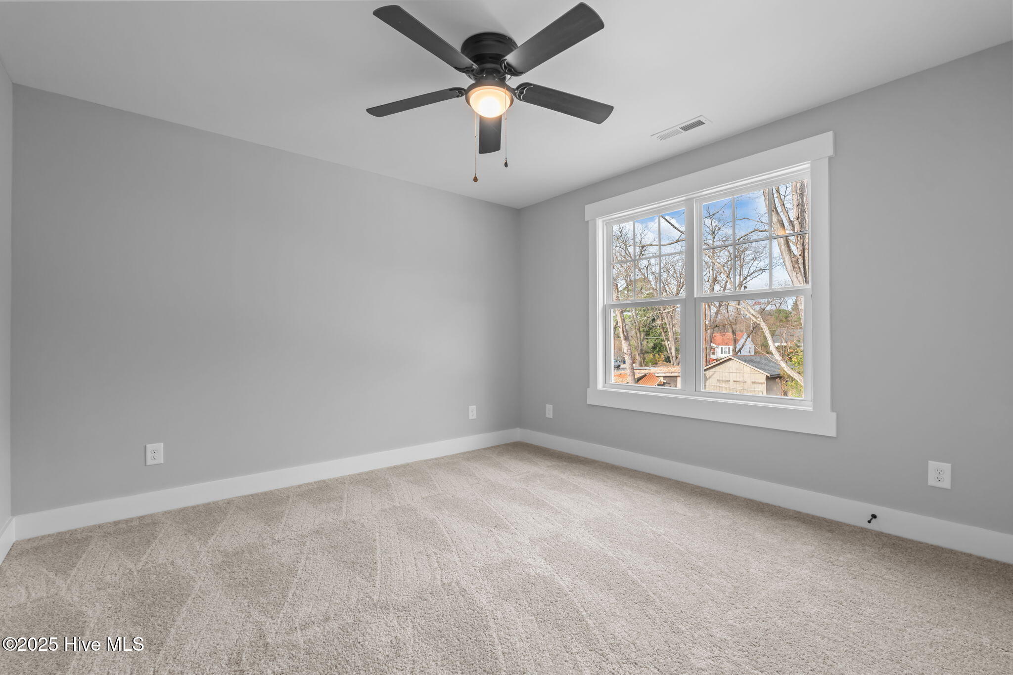 408 Summit Street Aberdeen, NC 28315 - Photo 25 of 37 31-web-or-mls-DSC07978