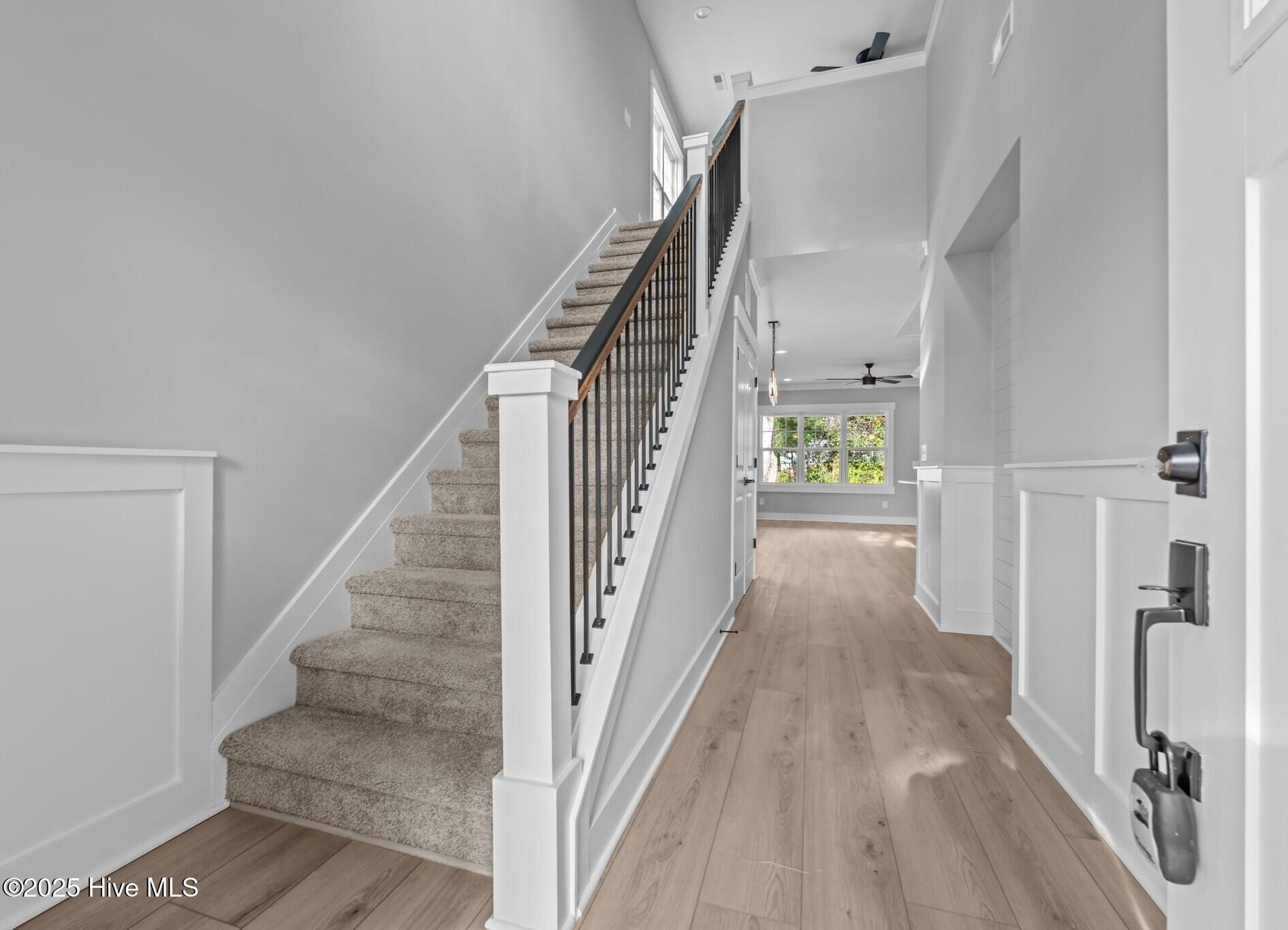 408 Summit Street Aberdeen, NC 28315 - Photo 3 of 37 Cropped Entryway.408