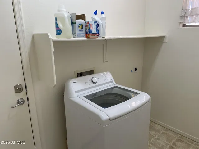 $397,000 | 965 South Heritage Drive, Gilbert, AZ 85296