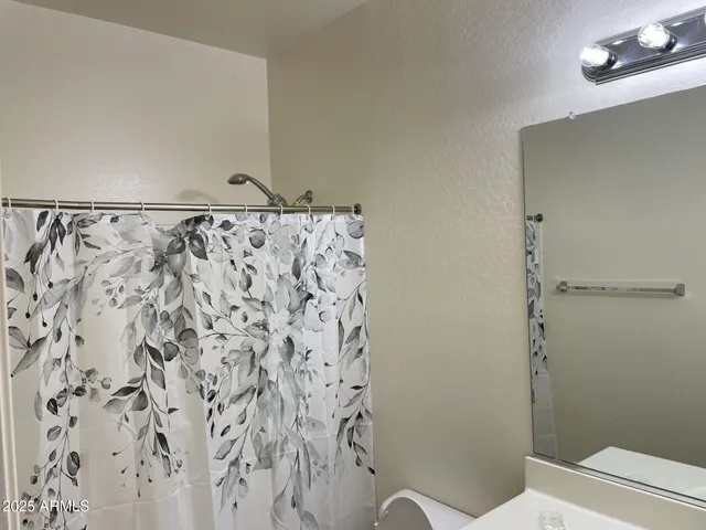 $397,000 | 965 South Heritage Drive, Gilbert, AZ 85296